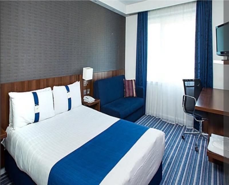 Holiday Inn Express Cambridge Duxford M11 Jct 10 By Ihg Exteriér fotografie