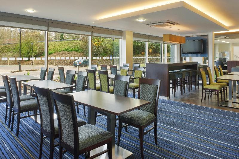 Holiday Inn Express Cambridge Duxford M11 Jct 10 By Ihg Exteriér fotografie